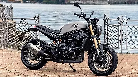 Benelli Leoncino 800
