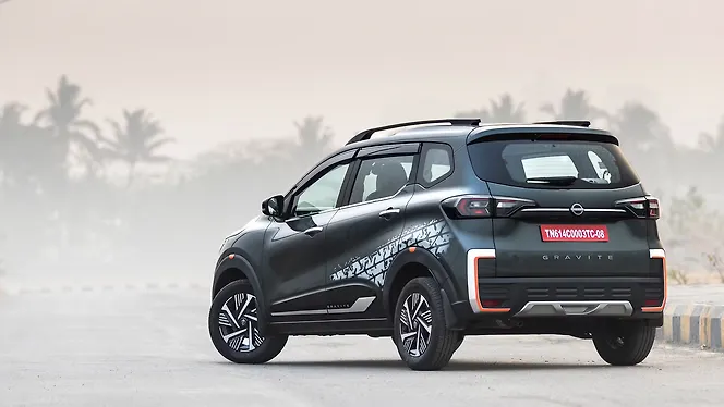 Nissan Gravite Tekna Plus
